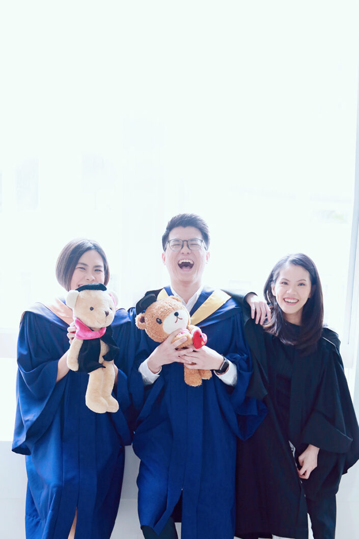 best family graduation photography in singapore